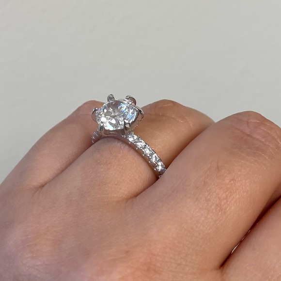 2.00ct 6 Prong Round Diamond CZ Engagement Ring Sterling Silver - Picture 4 of 15